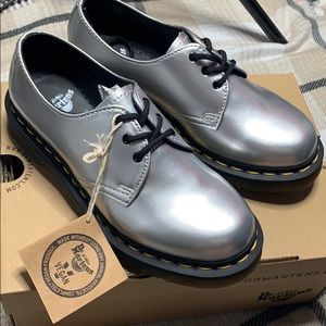 NWT Dr Martens 1461 Vegan Derby shoes